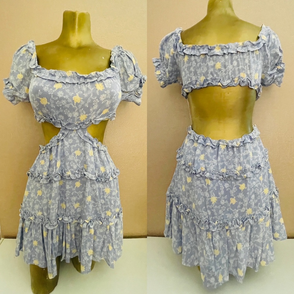 LOVE TREE Australian Style CUT-OUT Floral BABYDOLL Mini DRESS Size Small NWOT